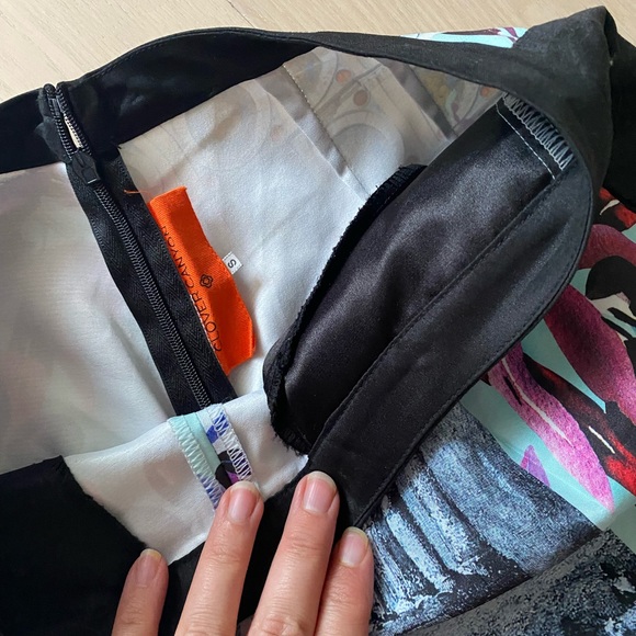 Clover Canyon Shorts Sz Small - Picture 2 of 4